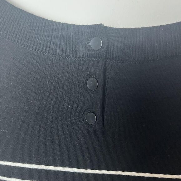 Talbots Sweater Womens Medium Black White Striped Short Sleeve Button Back - Picture 4 of 7